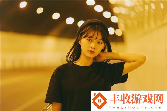 粉嫩入口處粗黑進(jìn)進(jìn)出出綠帽